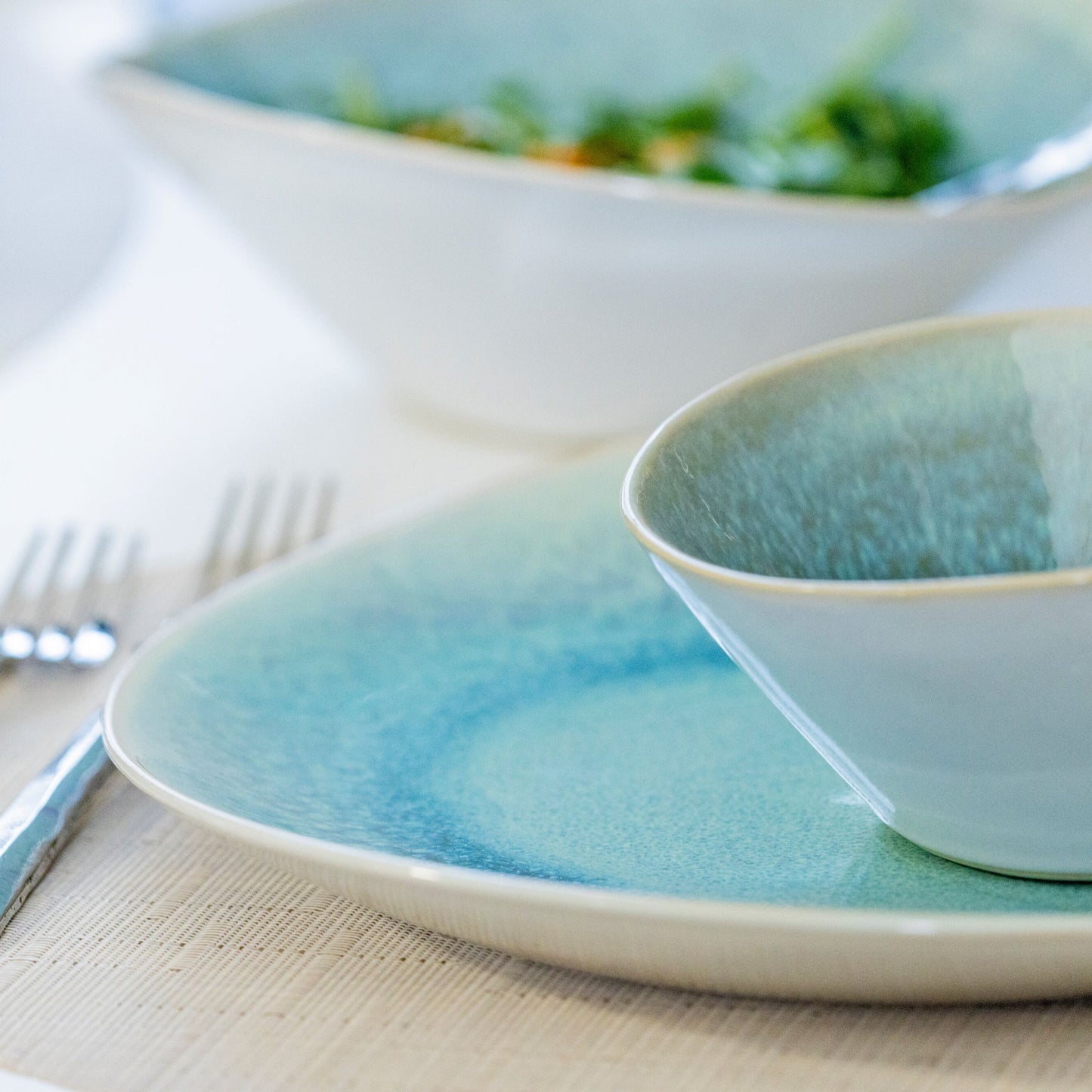 Barre Dinnerware – Lagoon