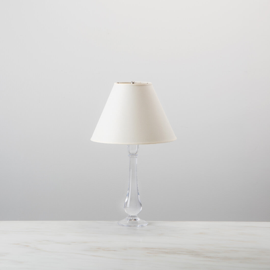 Pomfret Lamp, Low