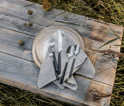 Hampton 5-Piece Flatware Setting
