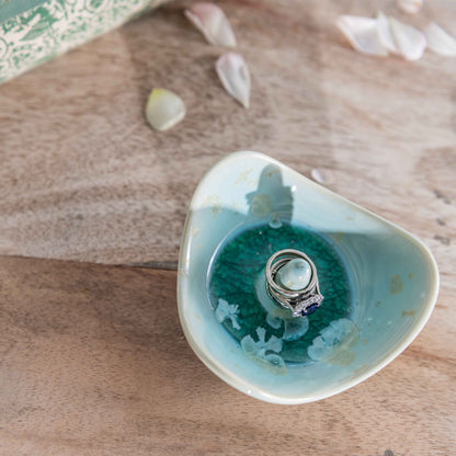 Crystalline Ring Holder