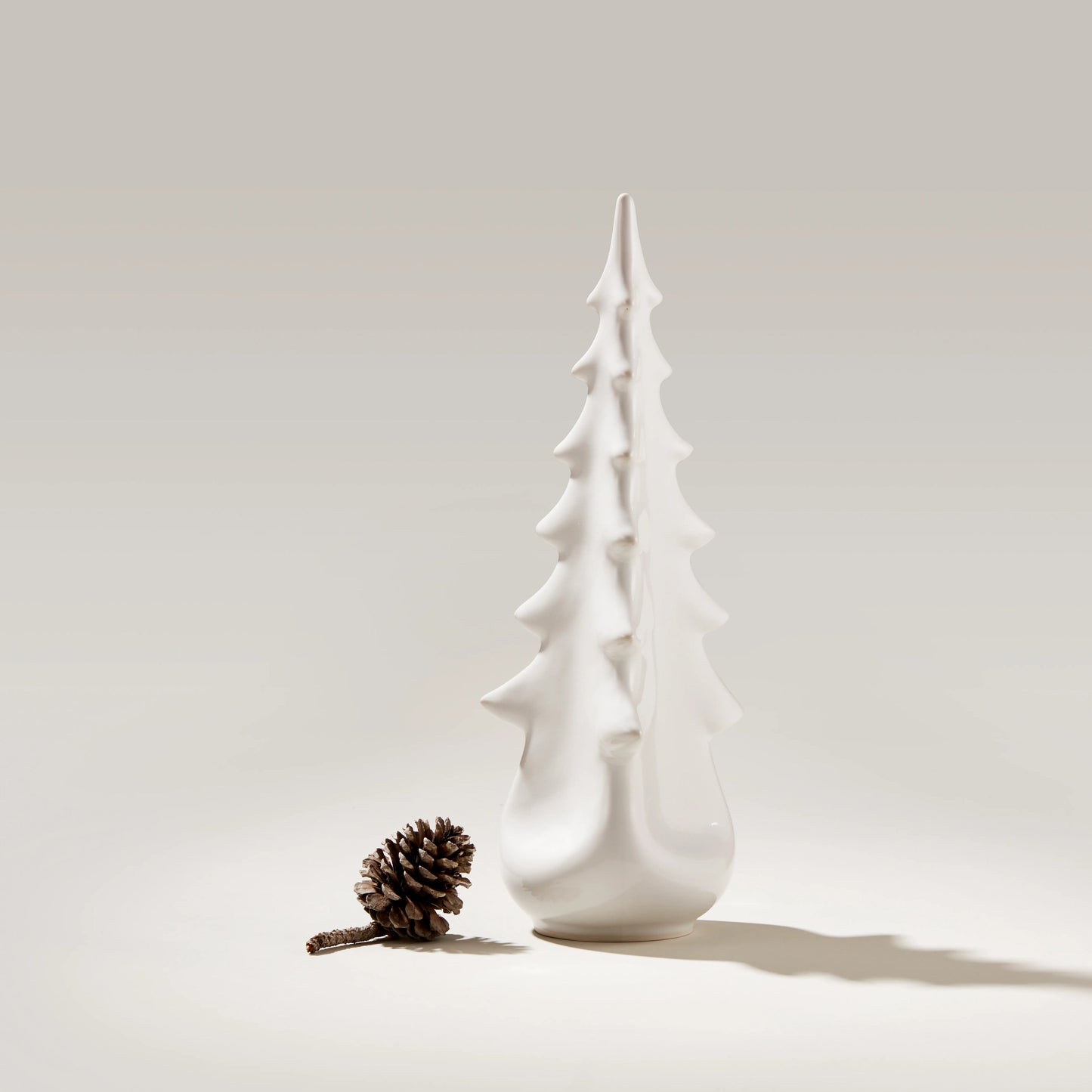 Pottery Evergreen – Dove